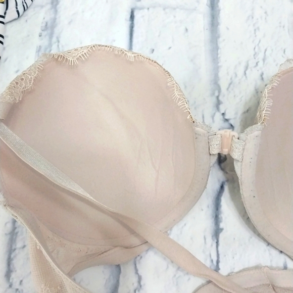 Victoria's Secret Bra Underwire Padded Lace Up T-Back SZ 36C - Picture 4 of 7